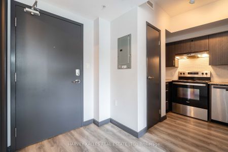 For Lease - 275 Larch Street Unit# A502, Waterloo, Ontario - Photo 3