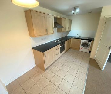 Flat to rent on - Photo 4