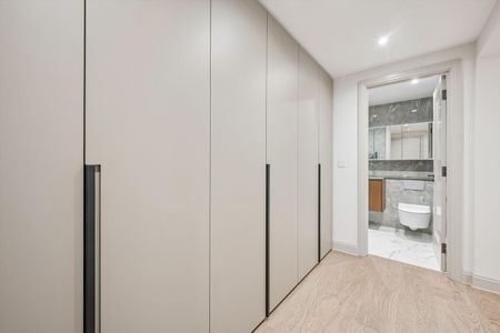 A beautiful newly refurbished two bedroom apartment to rent in the heart of Belgravia, SW1. - Photo 3