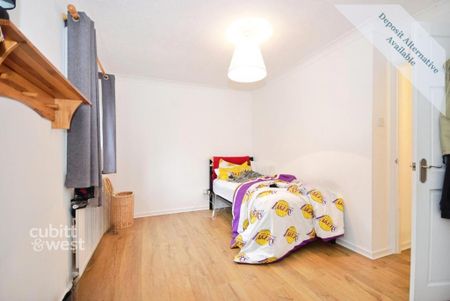 6 bedroom detached house to rent - Photo 5