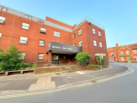 Corporation Street, Taunton - Photo 3