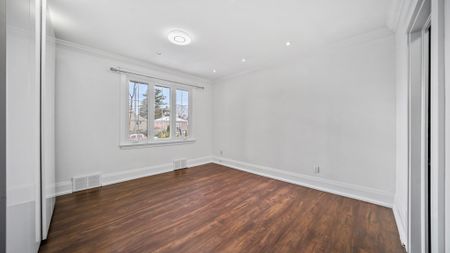 For Lease - 231 Woodale Avenue, Oakville, Ontario - Photo 5