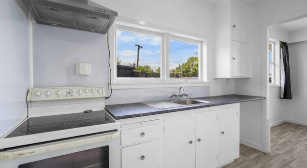 Impressive Two Bedroom Home - Photo 1