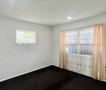 Newly renovated family home - Photo 3