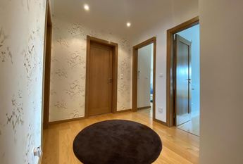 4 Bedroom Apartment with parking, Telheiras, Lisboa