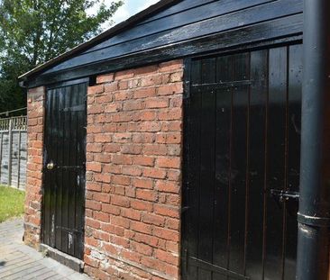 2 bedroom terraced house to rent - Photo 1