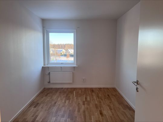 Plogvägen 103 - Photo 1