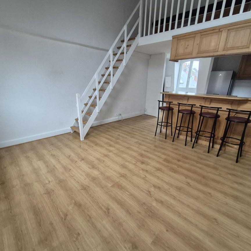 Location Appartement 3 pièces 57m² LILLE 59800 - Photo 1