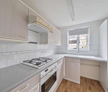 Beamont Way, Amesbury, Salisbury, SP4 - Photo 6