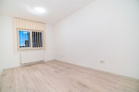 Tractorul, Brasov - Fotografie 5