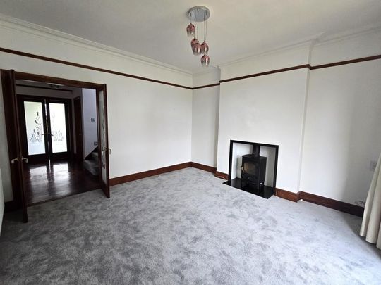 4 bedroom detached house to rent - Photo 1