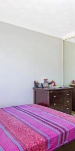 SPACIOUS TWO-BEDROOM APARTMENT! - Photo 3