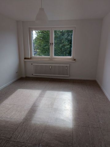 2-Raumwohnung mit Balkon in Mülheim zu vermieten - Foto 2