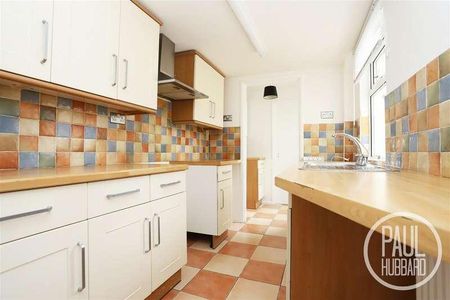 Beaconsfield Road, Kirkley, NR33 - Photo 3