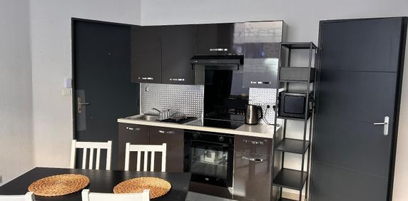 Location Appartement 1 pièce 29m² ARMENTIERES 59280 - Photo 2