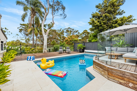 Exquisite Family Sanctuary with Resort-Style Entertaining - Photo 3