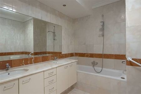 Appartement te huur - Foto 5