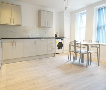 Apartment 2, 278 High Street - Photo 1