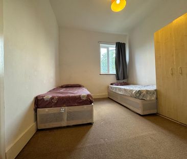 Room in a Shared House, Terrace Road Plastow, E13 - Photo 6
