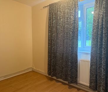 1 Bed Flat, Dutton Road, BS14 - Photo 4