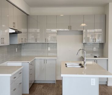 For Lease - 651 Pollock Grove, Peterborough, Ontario - Photo 3