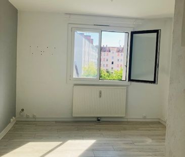 Appartement T1 de 27m2 avec Garage – Quartier Arquebuse - Photo 2