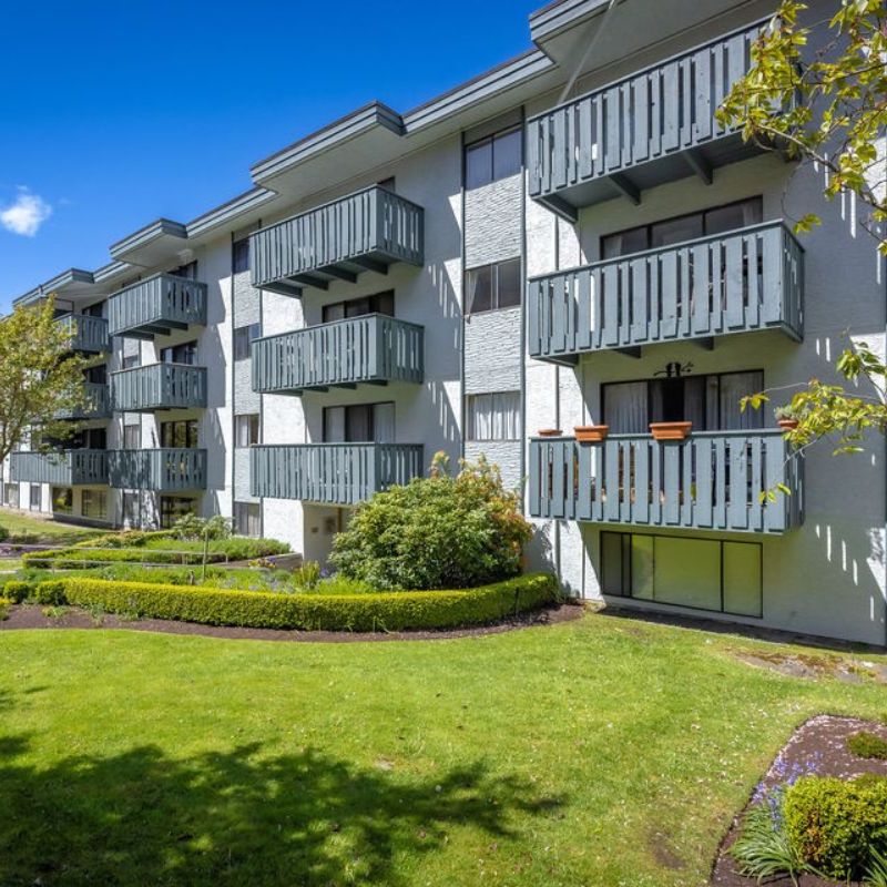 Terrace Green - Bachelor - Photo 1