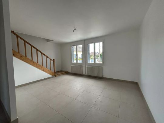 Maison Location avec jardin et garage Luisant 85M² - Photo 1