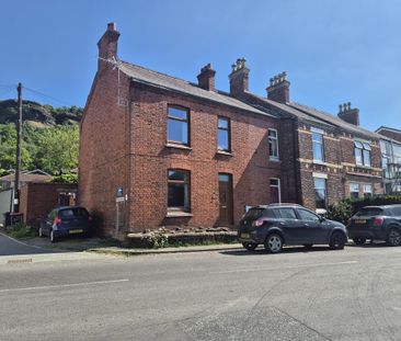 3 bedroom terraced house to rent - Photo 6