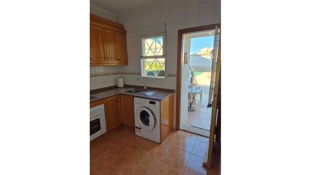 Townhouse for Rent in Residencial Baños de Europa – Torrevieja - Photo 2