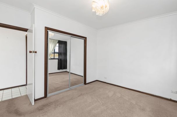 Unbeatable location! - Photo 1