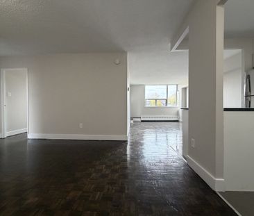 For Lease - 145 Wellington Street Unit# 212, Aurora, Ontario - Photo 3