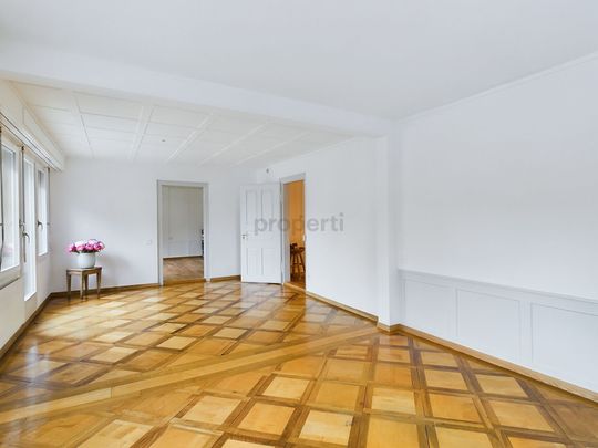 Central and modern - 4.5-room apartment in Degersheim - Photo 1