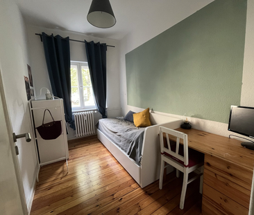 Zimmer für Pendler* oder zur Zwischenmiete | nahe Schillerkiez - Foto 1