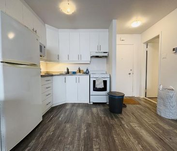 Loft entièrement meublé à louer Sainte-Foy / Sillery août 2026 - Photo 4