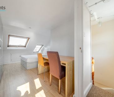 4 bedroom terraced house to rent - Photo 4