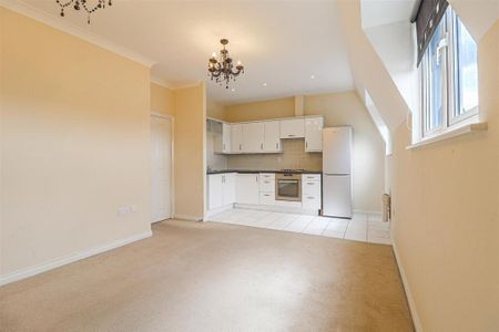 2 bedroom apartment to rent - Photo 4