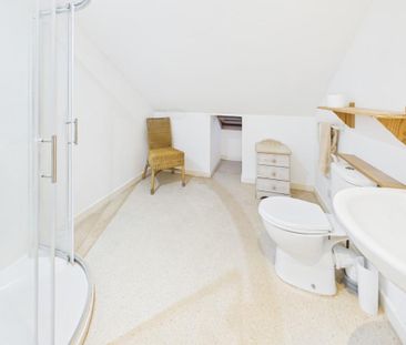 Studio to rent - Photo 5