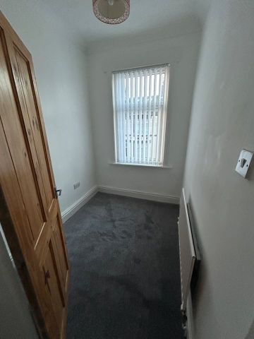 3 Bed Terraced House, Batley Street, L13 - Photo 2