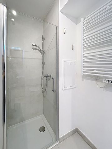 Appartement à louer - REIMS HYPER CENTRE - LES RIVES DE VESLE - Photo 4