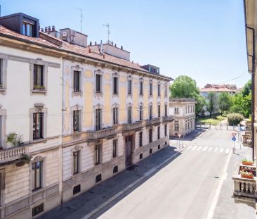 Charme e luce in palazzo d'epoca - Photo 5