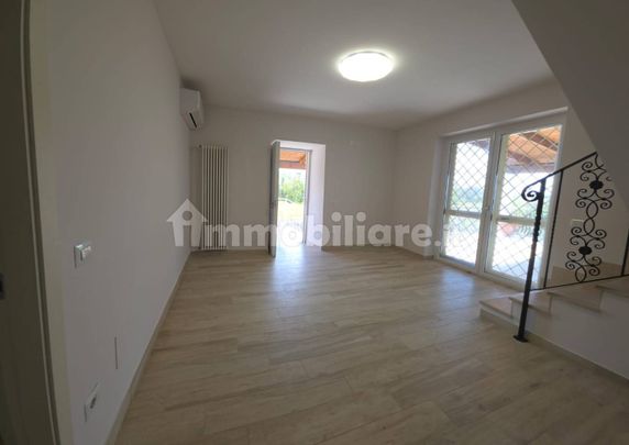 Villa unifamiliare via Monte Nuovo Licola Patria, Monterusciello, Pozzuoli - Photo 1