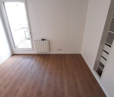 location Appartement T1 DE 20.9m² À LEVALLOIS PERRET - Photo 2