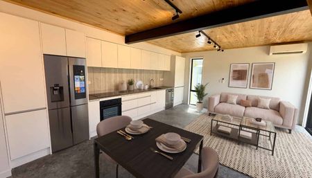 217 Oxford Terrace, Avalon, Lower Hutt City - Photo 2