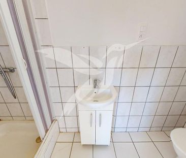 Pronájem bytu 1+kk 22 m2 - Fotografie 4