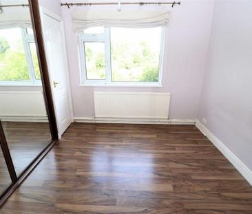 3 bedroom detached house to rent - Photo 2