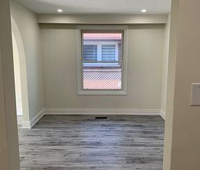 For Lease - 351 Queen Victoria Drive, Hamilton, Ontario - Photo 3