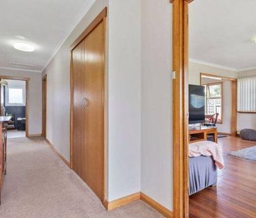 Family Home - Photo 6