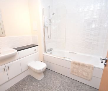 2 bedroom apartment to rent - Photo 6