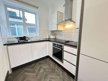 Burne Jones, Bennetts Hill, Birmingham, B2 - Photo 4